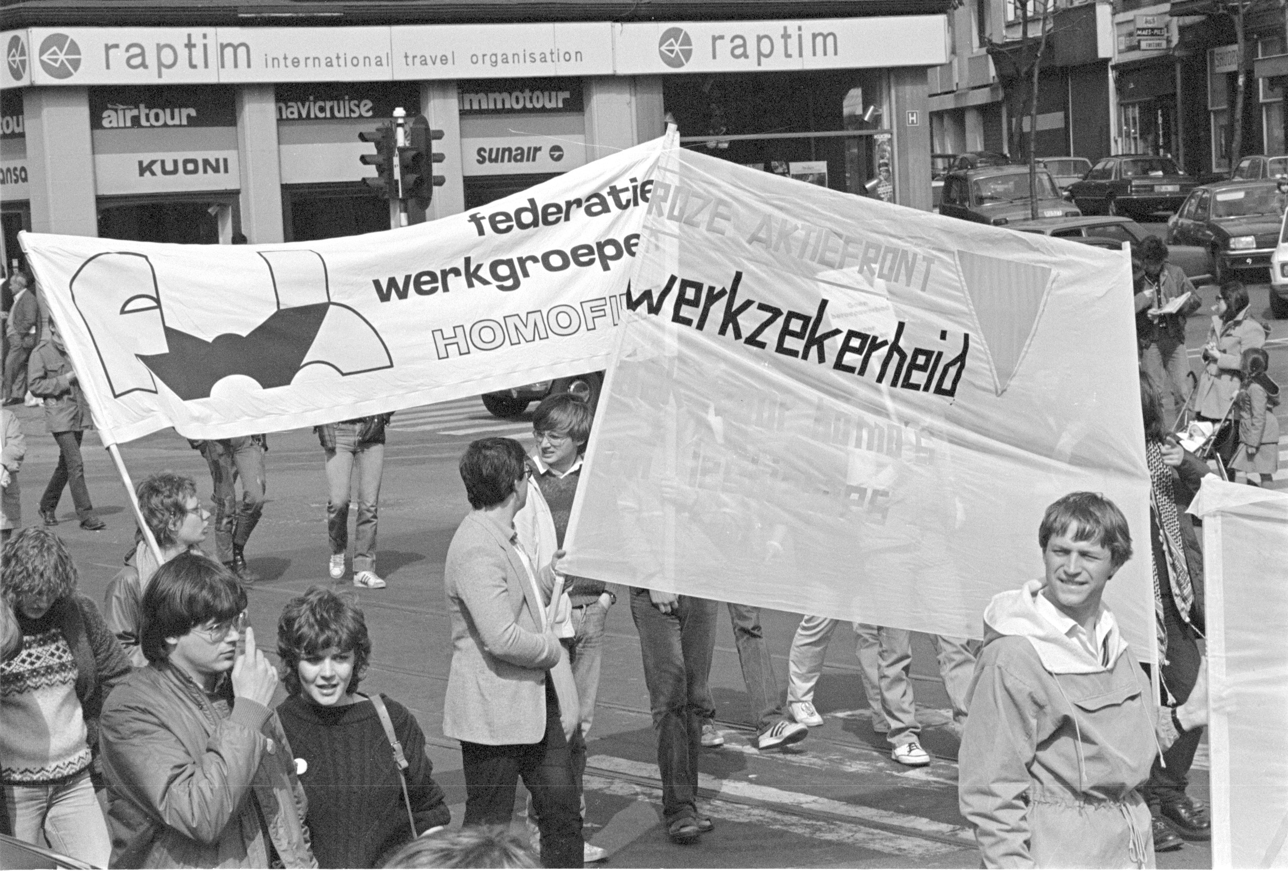Jongerenmars voor werk_Brussel_24 april 1982_Archief Solidair_0001