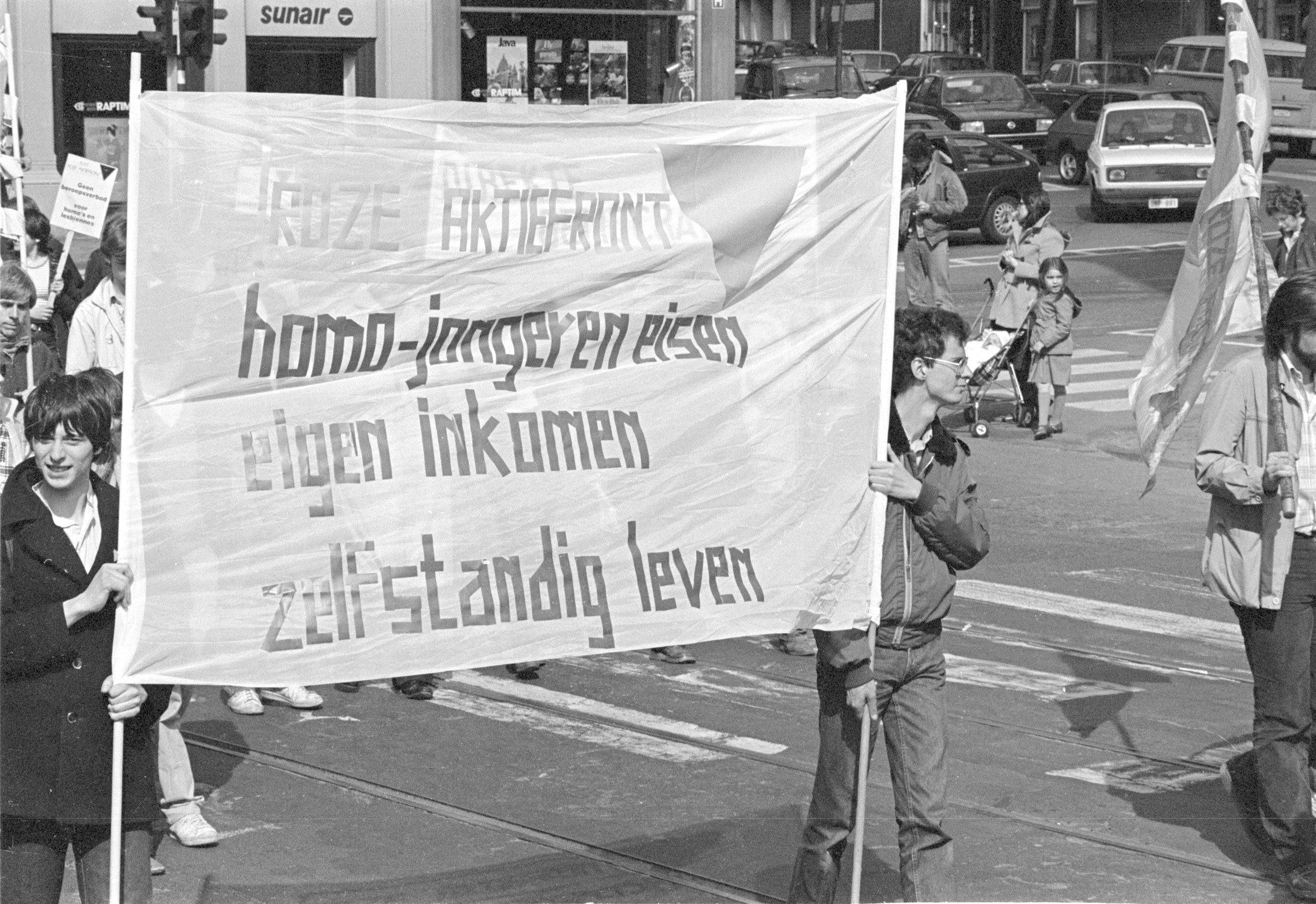 Jongerenmars voor werk_Brussel_24 april 1982_Archief Solidair_0002